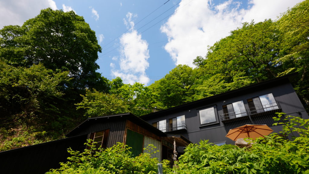 二岐渓谷 湯小屋旅館